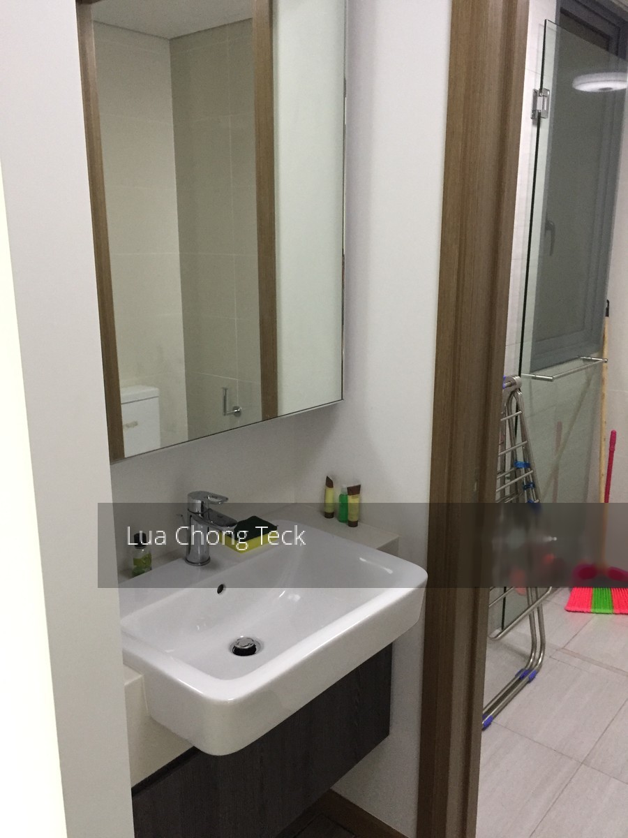 Lakeville (D22), Condominium #156546962